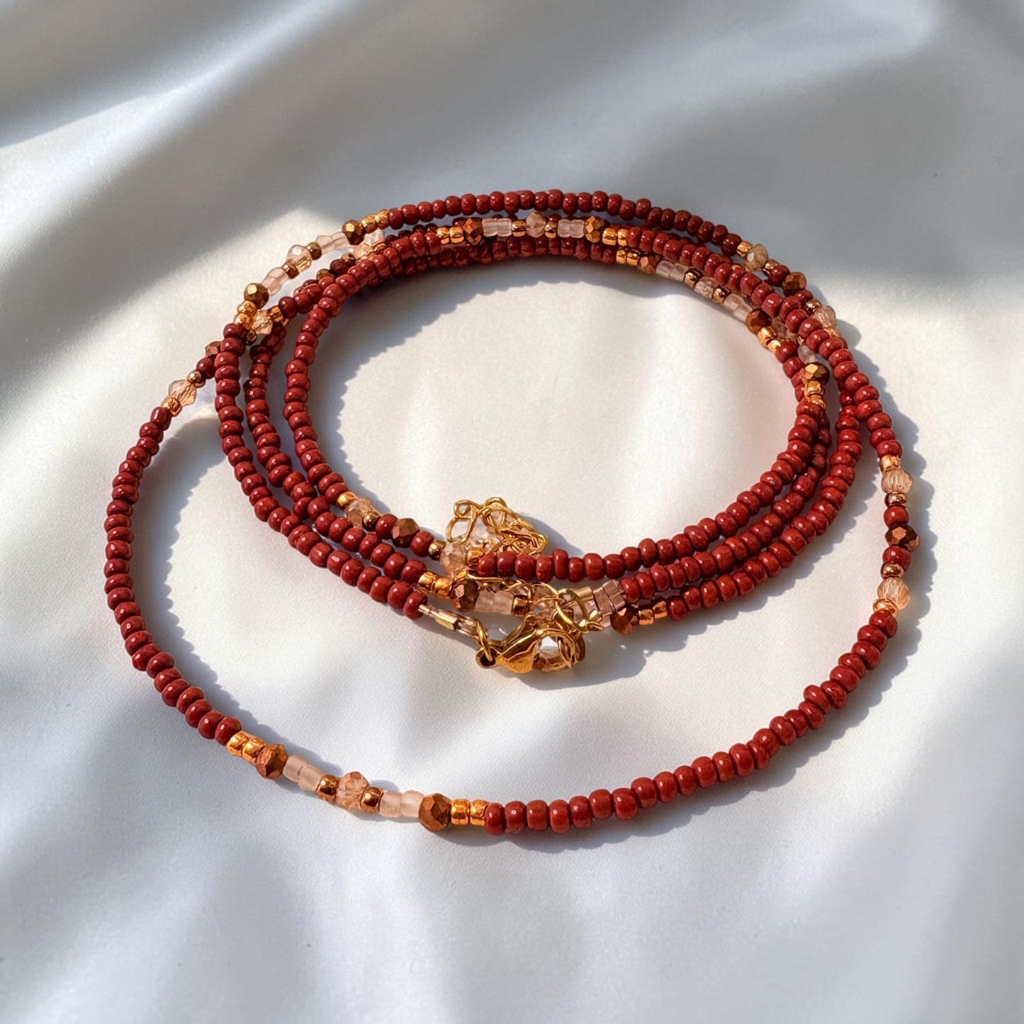 Bijou de taille Sézon – Reflets ocre & chocolat